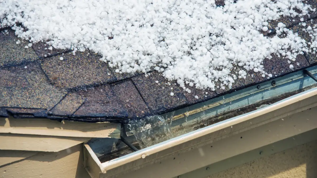 How to Prevent Ice Damming in Gutters