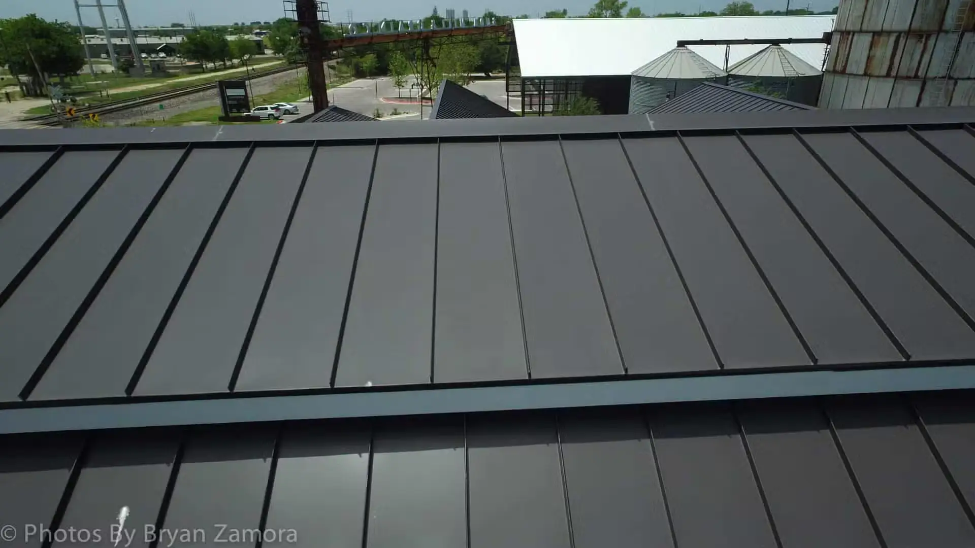 metal-roof-on-flat-roof